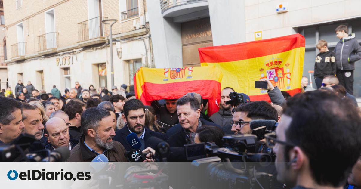 El candidato de Vox en Aragón insiste con el trasvase del Ebro y a la vez carga contra la prensa por publicarlo