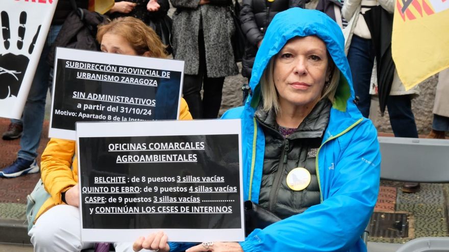 Los interinos de Aragón, en pie de guerra por los "ceses masivos" del Gobierno de Azcón: "Juegan con nuestra salud"