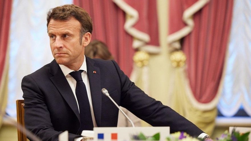 Emmanuel Macron en un momento de su visita a Kiev.