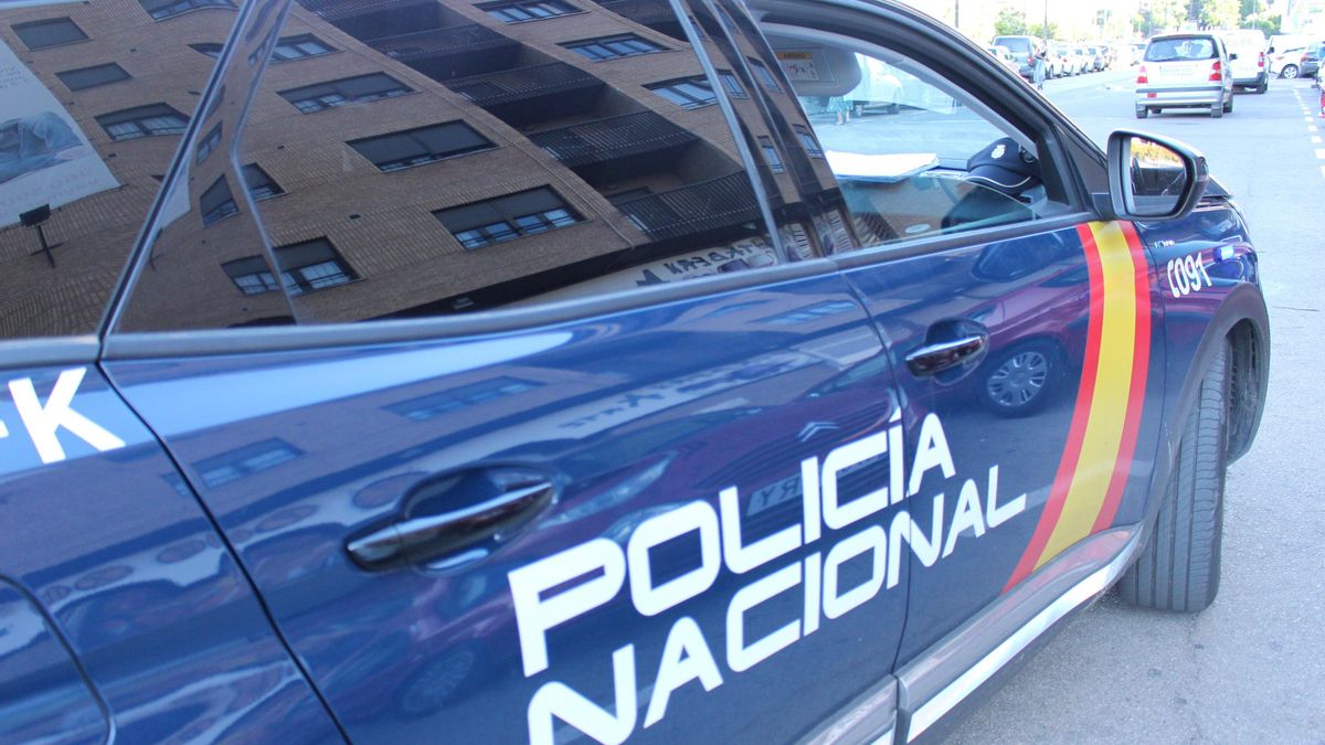 Archivo - Imagen de recurso de un vehículo de la Policía Nacional