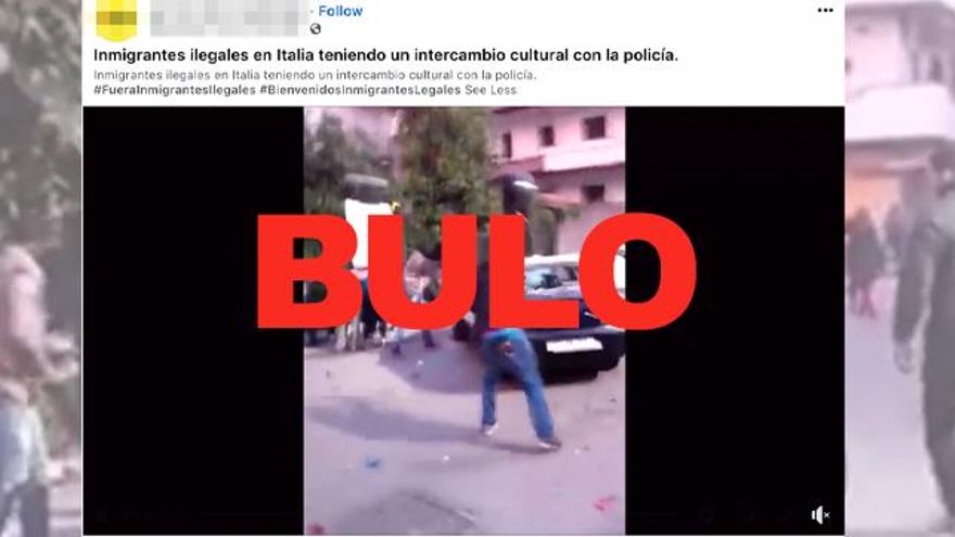 Este vídeo de un ataque de inmigrantes a un coche patrulla de los carabinieri no es real: es la imagen de una película