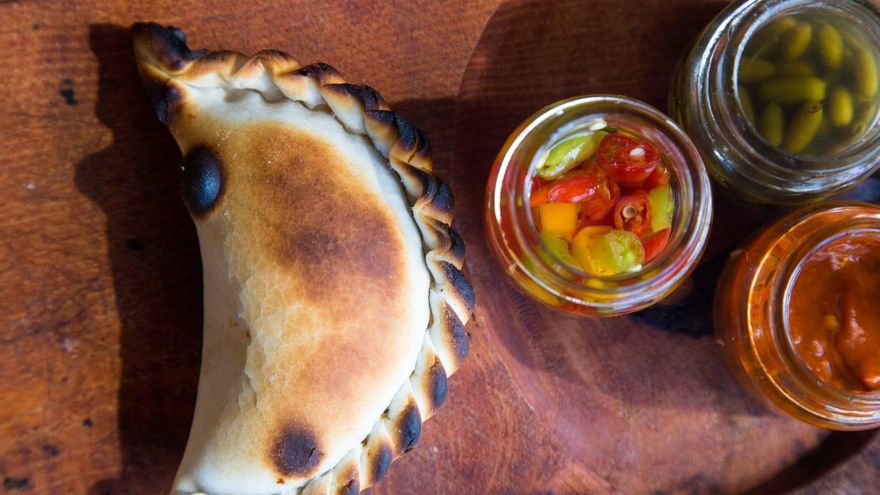 La empanada de carne es el gusto favorito según una encuesta