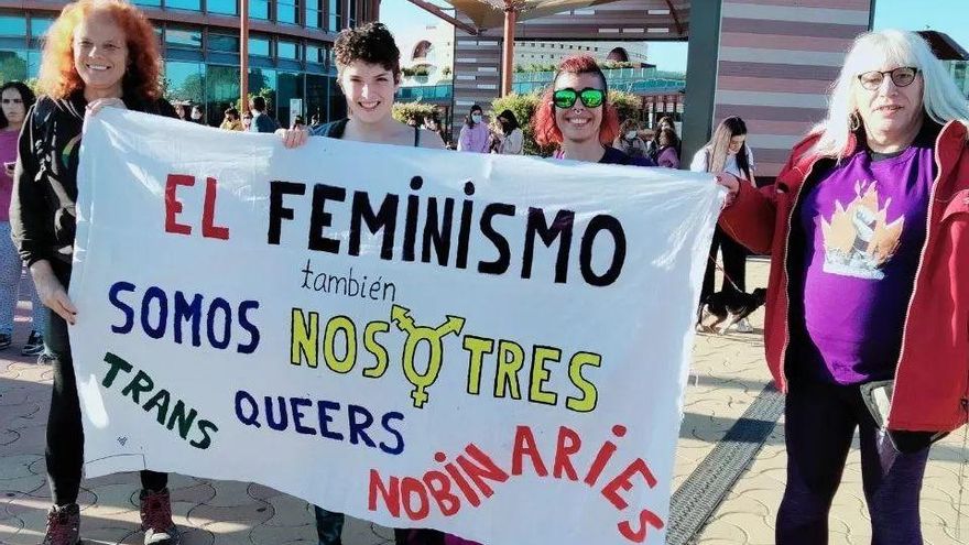 Andalucía incluirá nuevas variables de género en sus formularios: "masculino", "femenino", "otros" y "no me representa"