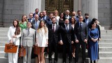 El control total de Vox sobre sus cargos públicos: fiscalizará el dinero, los asesores, el urbanismo, y podrá espiar sus emails