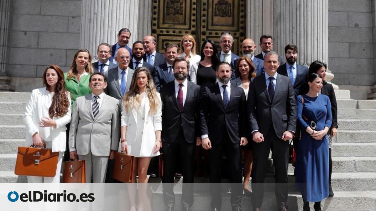 El control total de Vox sobre sus cargos públicos: fiscalizará el dinero, los asesores, el urbanismo, y podrá espiar sus emails