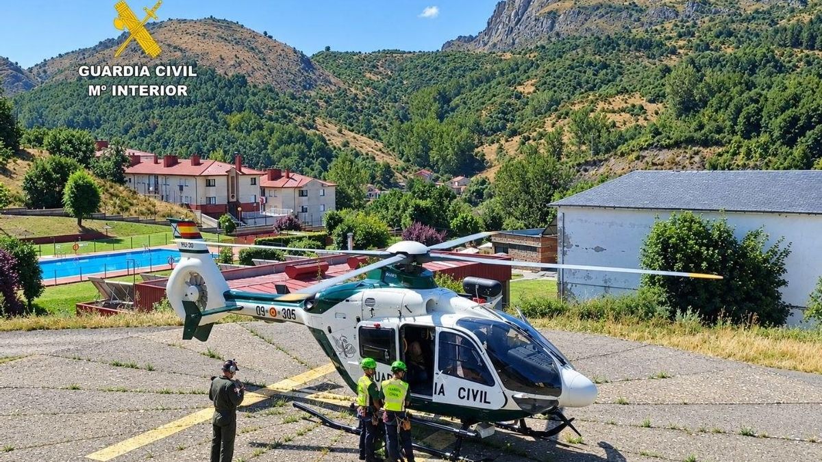 La Guardia Civil rescata a dos jóvenes senderistas extranjeros en el entorno del Pico Catoute