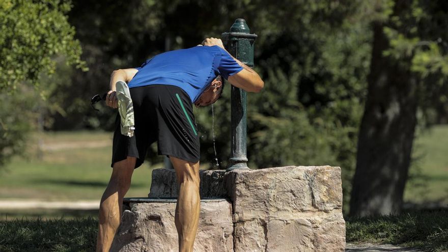 El intenso calor regresa el fin de semana con máximas por encima de 40 grados