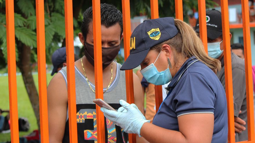 Los migrantes varados en Panamá protagonizan disturbios y se analiza deportarlos