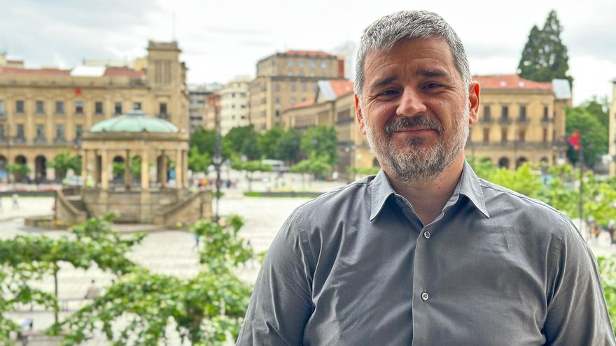 Natxo López, guionista y escritor: "El fin de ETA es la mejor noticia en este país desde el fin de la dictadura"