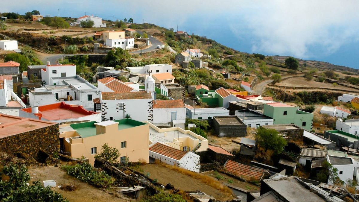 El Pinar adquiere una parcela de 5.200 metros cuadrados para construir viviendas públicas