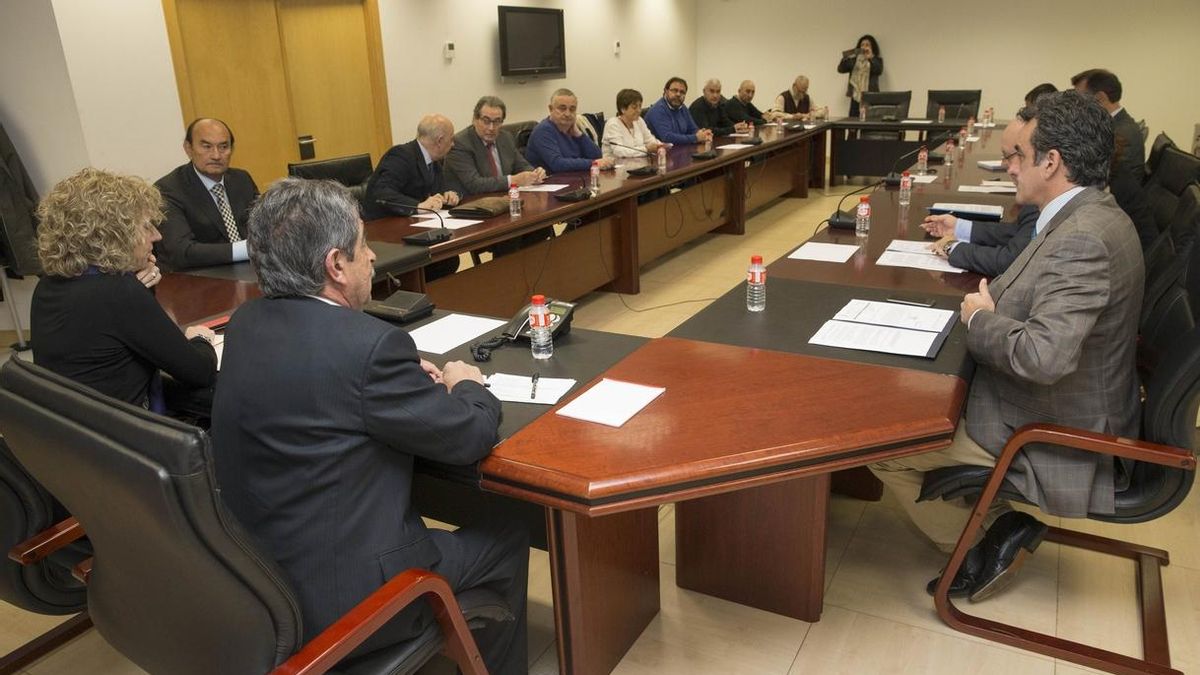 La dirección, el comité y los accionistas de Sniace se han reunido con los máximos responsables del Gobierno.