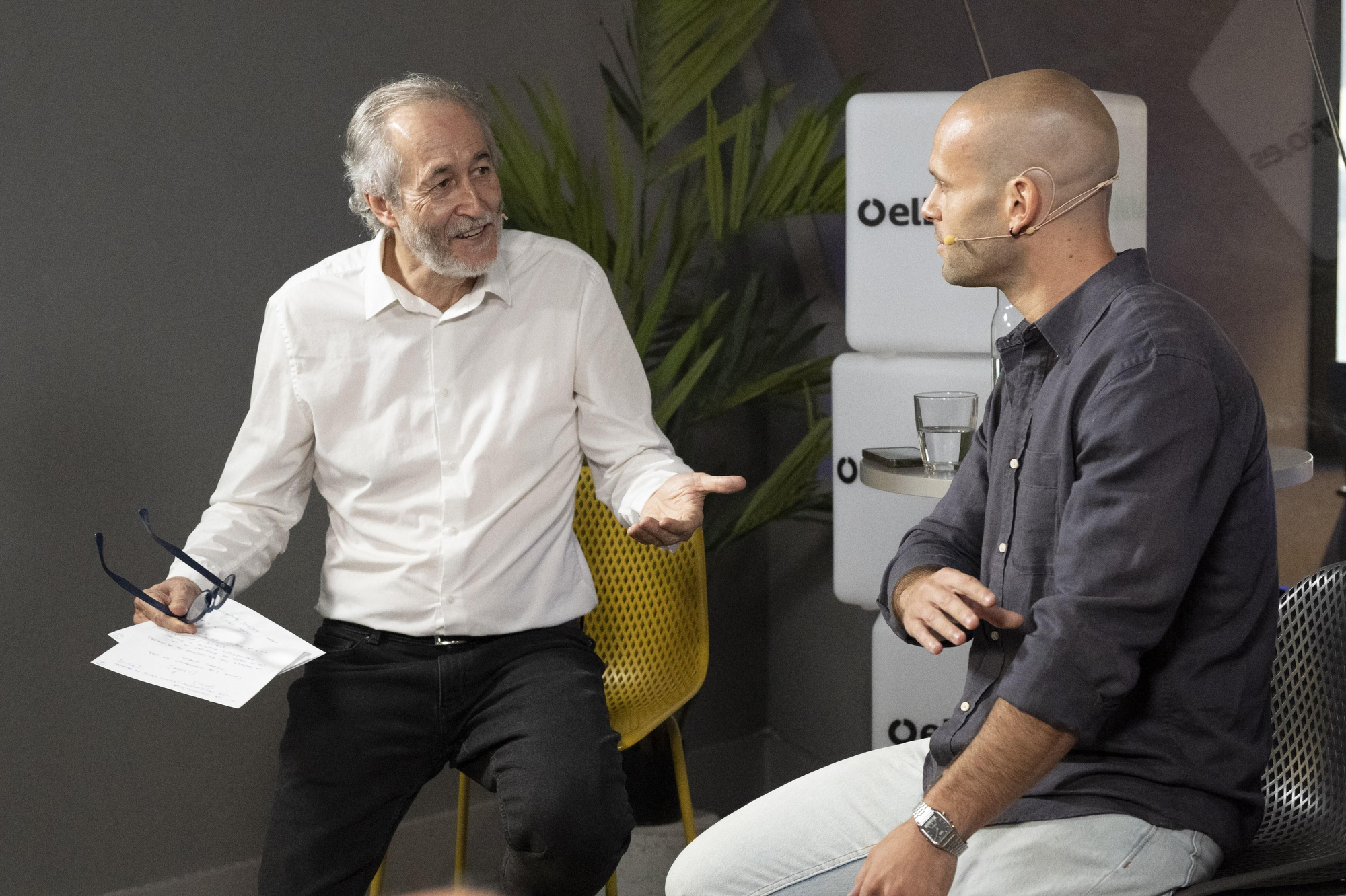 Carlos del Castillo presenta ‘Inteligencia artificial: cartografía de una revolución’, en imágenes
