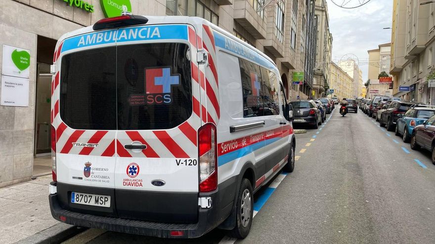 Las deudas con la Seguridad Social dejaron fuera de otros contratos públicos a la adjudicataria de las ambulancias de Cantabria