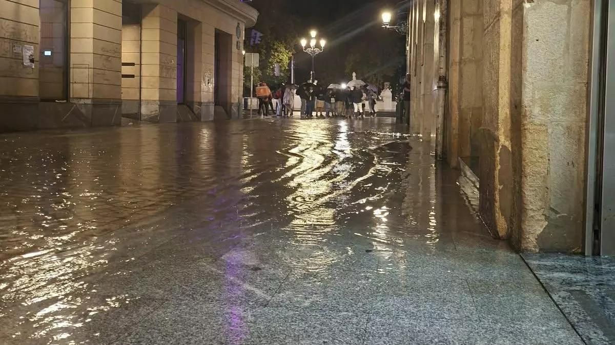 Denuncian a Glovo ante la Inspección de Trabajo por mantener activos a sus repartidores con alerta por lluvia en Bizkaia