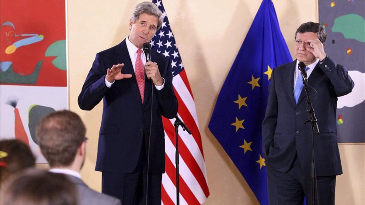 Kerry y Barroso, ayer tras reunirse