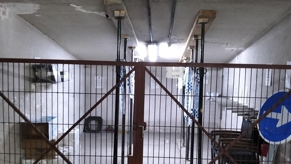 Garaje apuntalado en Policía Local de Logroño