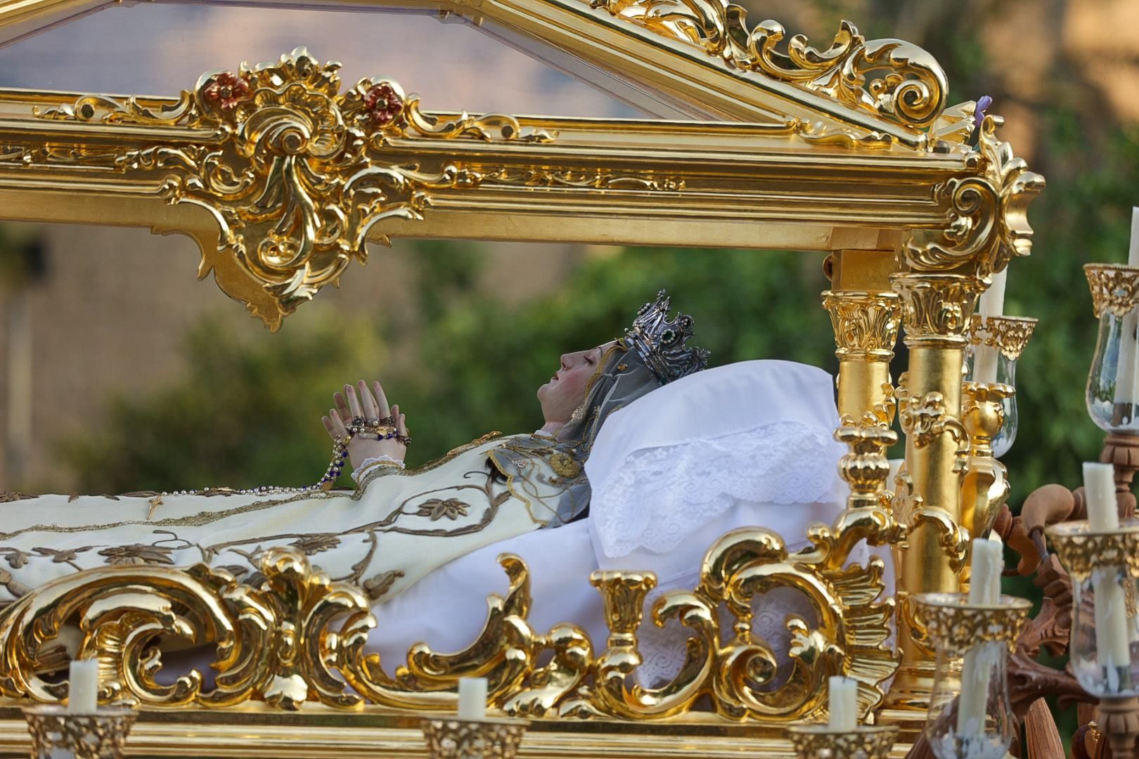 La procesión de la Virgen del Tránsito de Córdoba, en imágenes