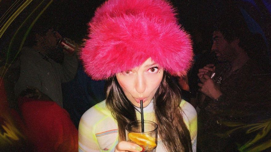 ‘Tedaba’: así suena la sensual visión de la bachata de la cordobesa Esperanza