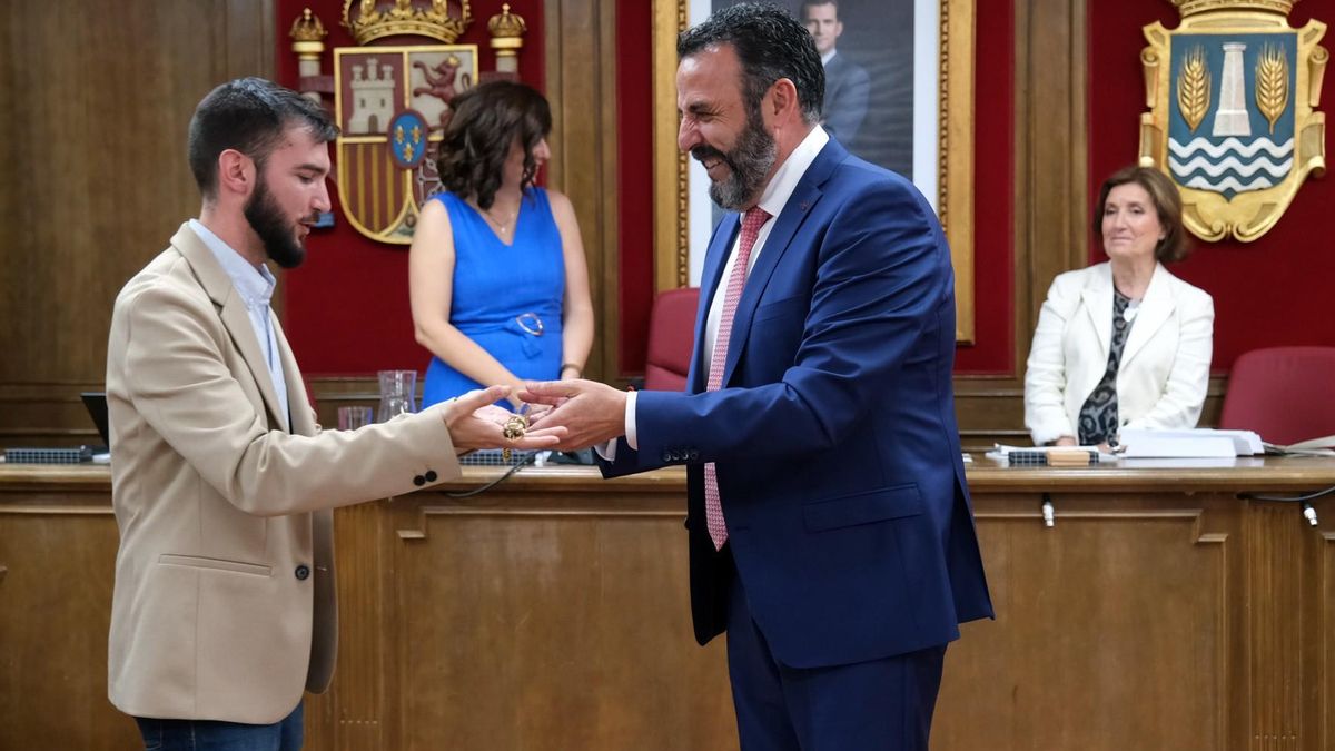 Archivo - José Luis Blanco (PSOE) fue reelegido alcalde de Azuqueca en 2023 por tercer mandato consecutivo con el apoyo de IU
