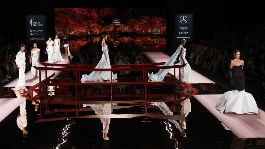 Grandes volúmenes y siluetas audaces en las propuestas de Isabel Sanchís y Hannibal Laguna