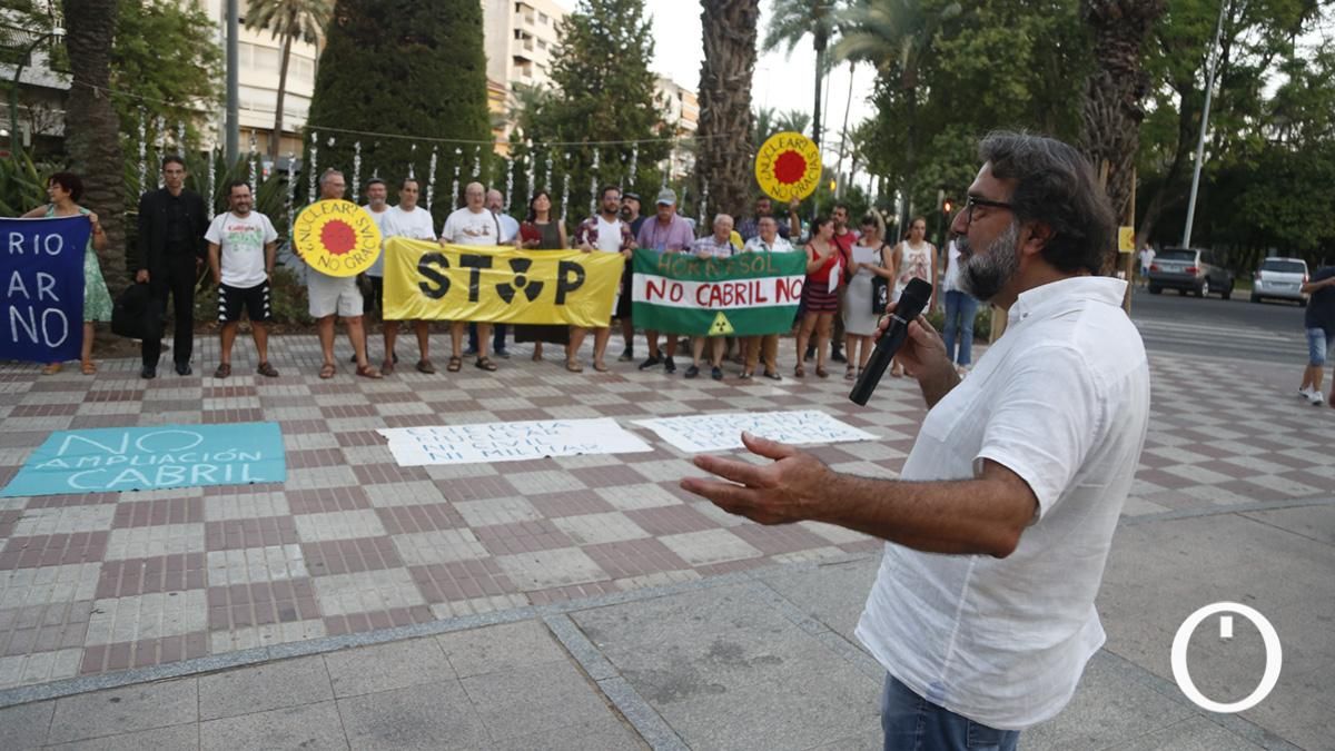 Concentración por el 77 aniversario del lanzamiento de las bombas atómicas sobre Nagasaki e Hiroshima
