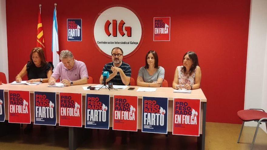 El sindicato mayoritario en la educación en Galicia convoca una jornada de huelga por la "insuficiente" bajada de ratios de la Xunta