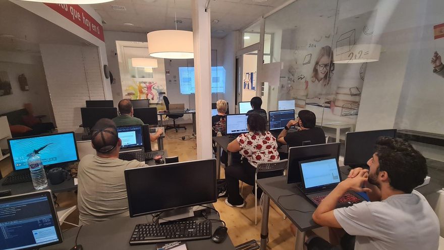 Un curso de formación en tecnologías 5G.