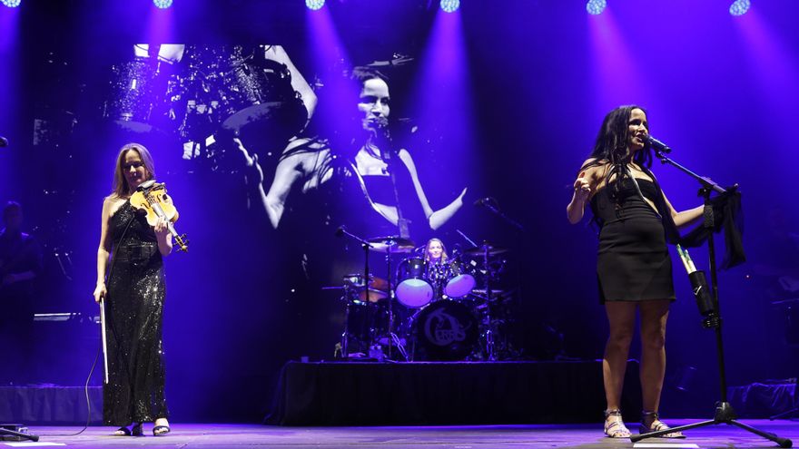 The Corrs cambian la juventud por la nostalgia a su regreso a lo grande a Madrid