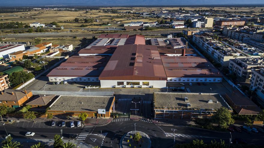 Despliegue por un aviso de bomba en las instalaciones de Cetarsa en Navalmoral