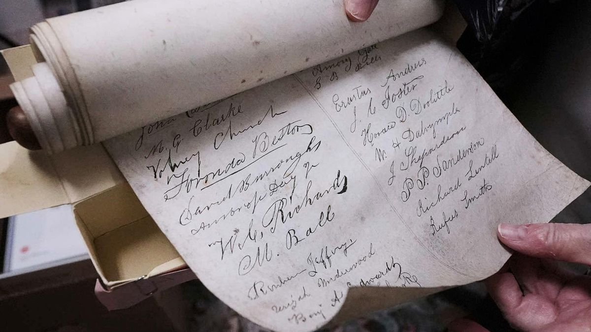 El redescubrimiento del pergamino del 'Santo Grial' impulsa nuevas investigaciones tras más de un siglo desaparecido