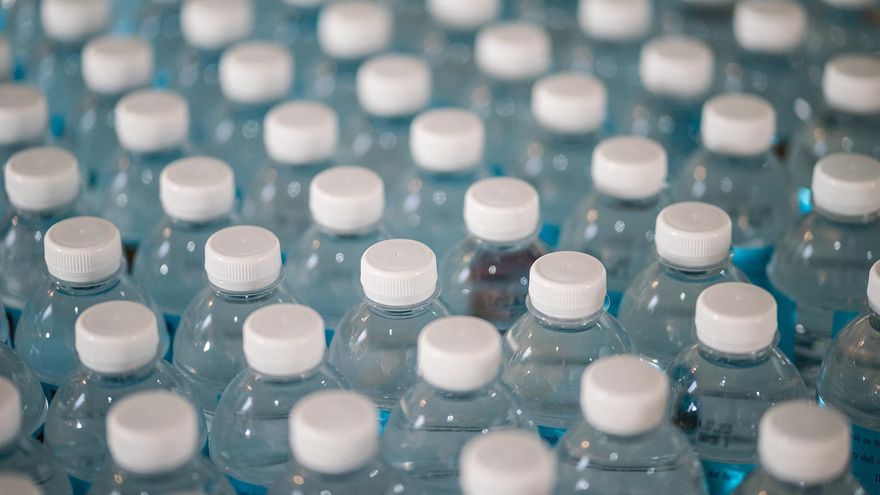 Botellas de plástico