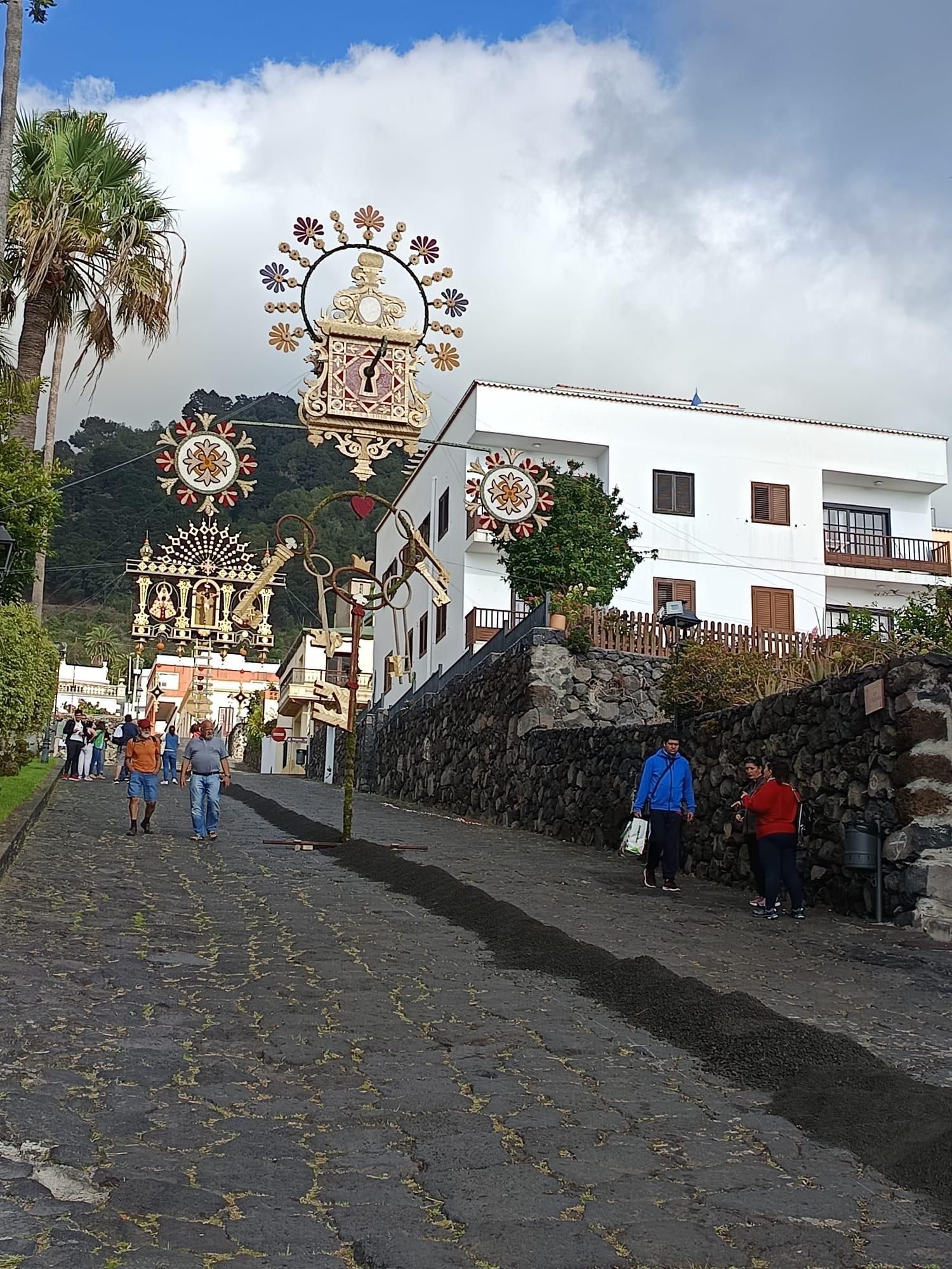 Villa de Mazo ultima los preparativos para la celebración del Corpus Christi 2025.