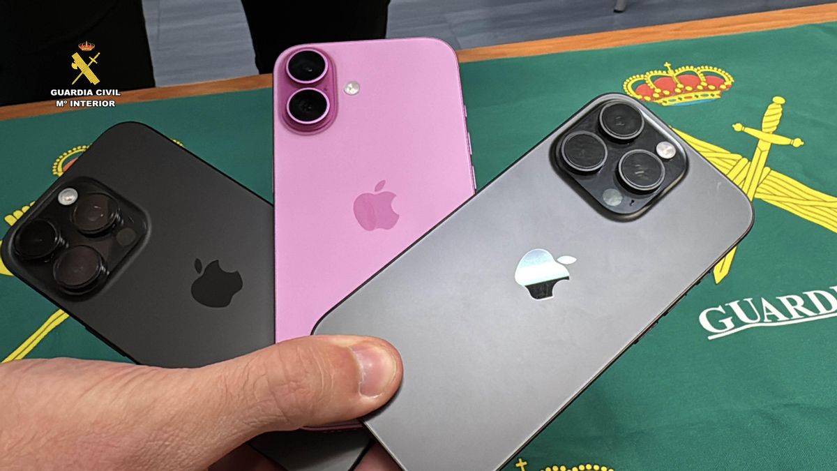 Detienen a una familia de Logroño por robar móviles en Ceuta y ponerlos a la venta