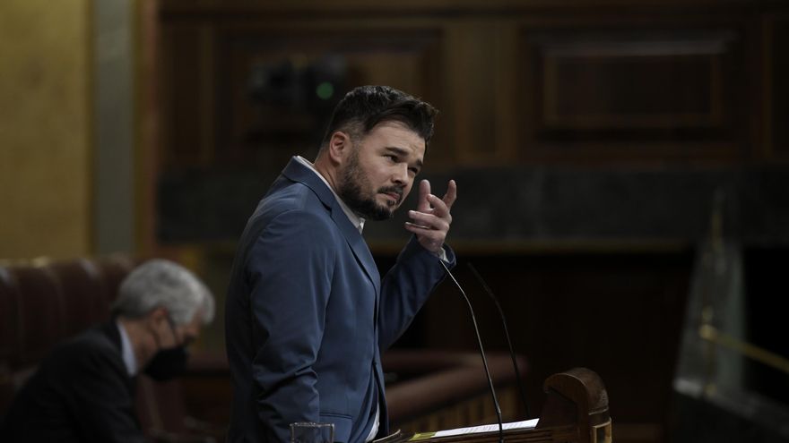 El portavoz del grupo parlamentario de ERC, Gabriel Rufián, interviene en una sesión plenaria en el Congreso