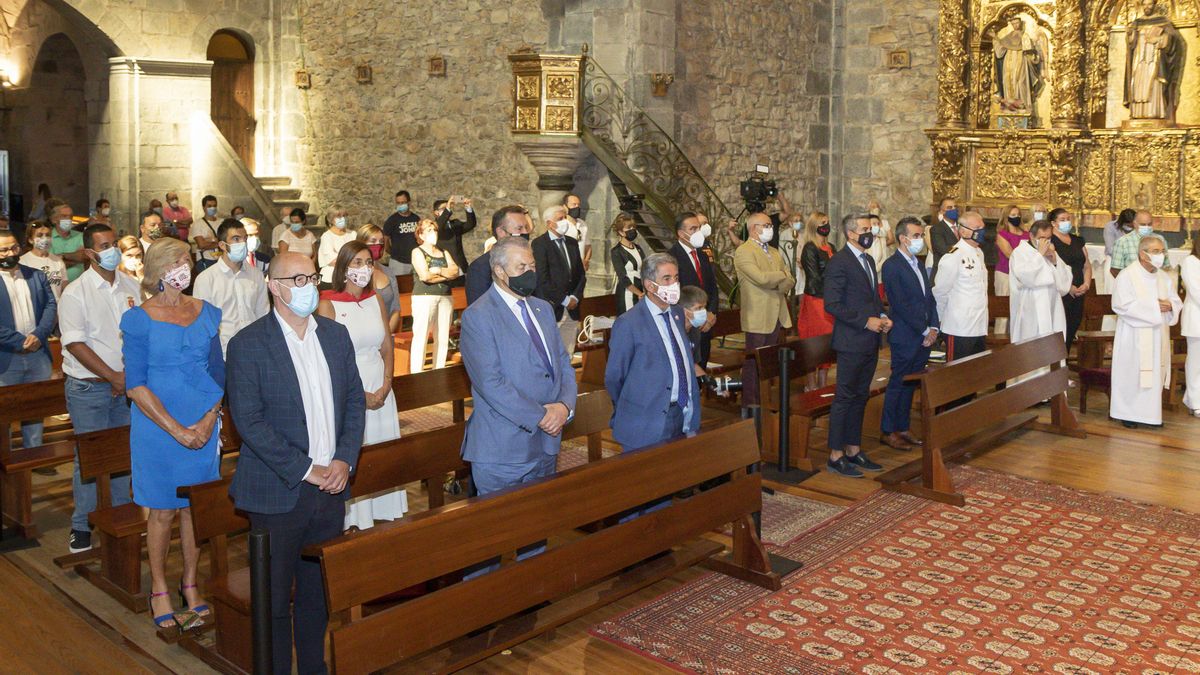 El presidente de Cantabria, Miguel Ángel Revilla; el vicepresidente y consejero de Universidades, Igualdad, Cultura y Deporte, Pablo Zuloaga, y varios consejeros asisten a los actos organizados con motivo de la fiesta patronal de La Bien Aparecida