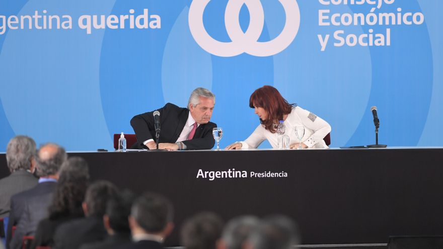 Alberto volvió a mostrarse junto con Cristina y pidió "terminar con la división" en el país