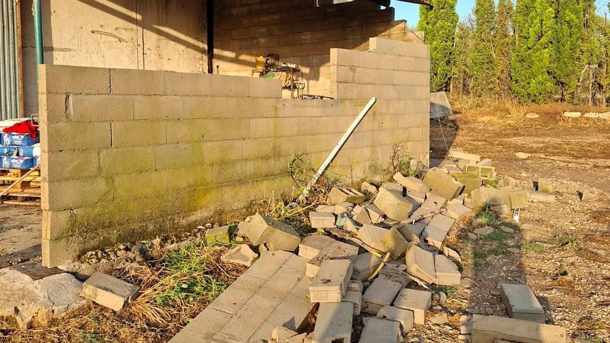 Nave afectada en Castelserás