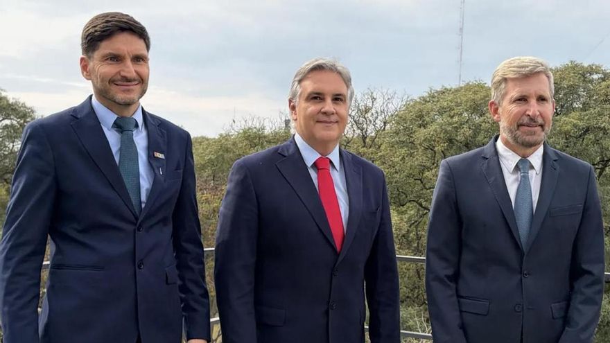 Tucumán adelantó sus elecciones y Santa Fe discute el piso de votos para una banca: las provincias ya arman el 2027