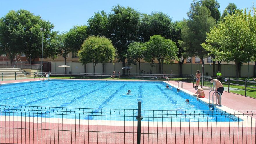 Alcázar de San Juan cierra su piscina municipal tras dar positivo por COVID una empleada