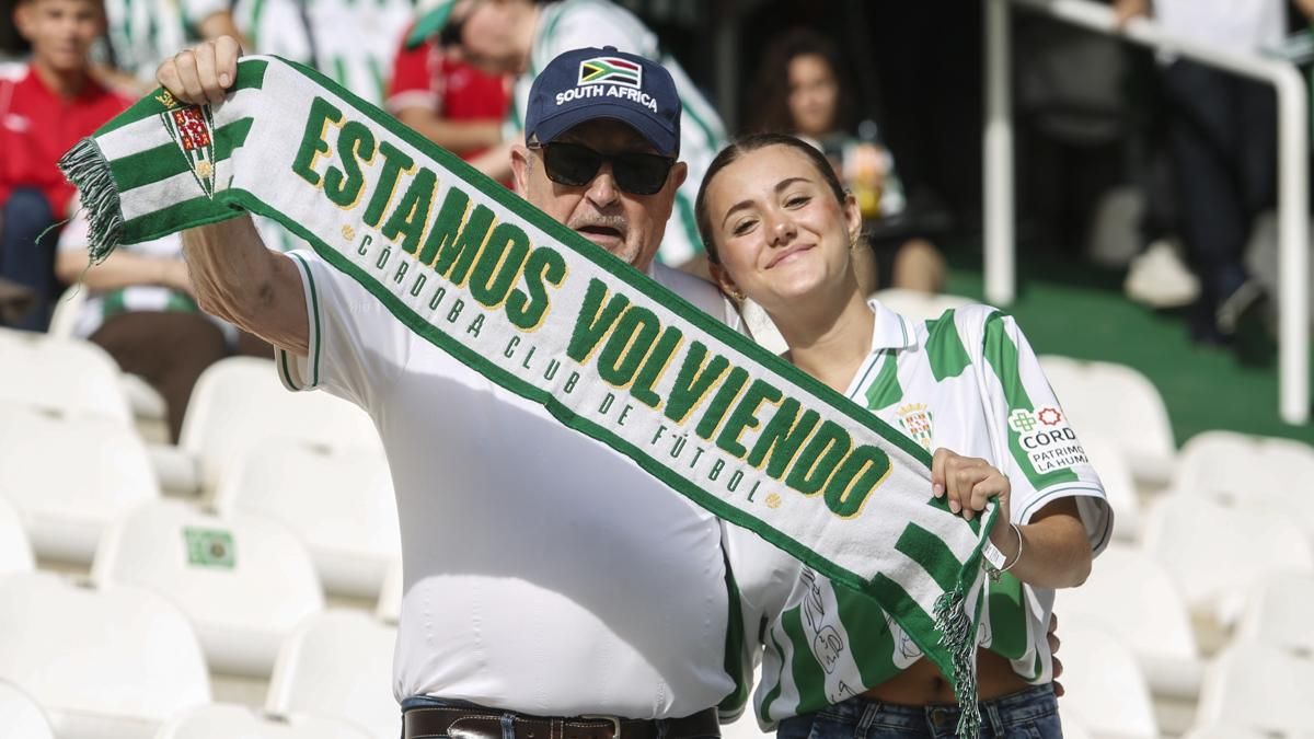 Grada Blanquiverde del Córdoba CF - AD Ceuta