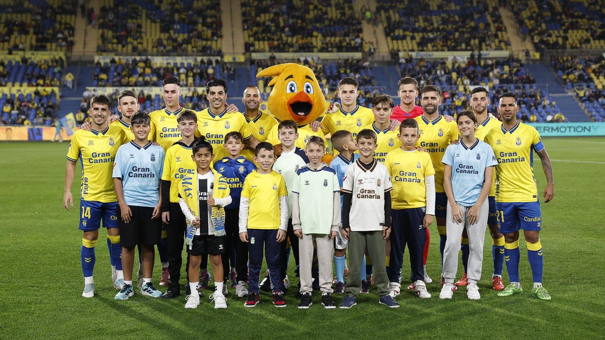 Las Palmas quiere redimirse ante al Córdoba tras su dura derrota en Santander