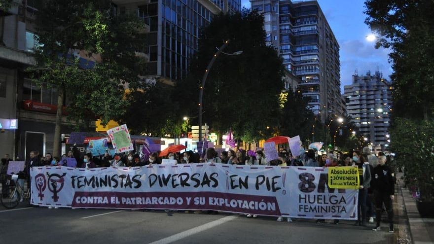 Manifestación feminista del 8M en Murcia, en 2022
