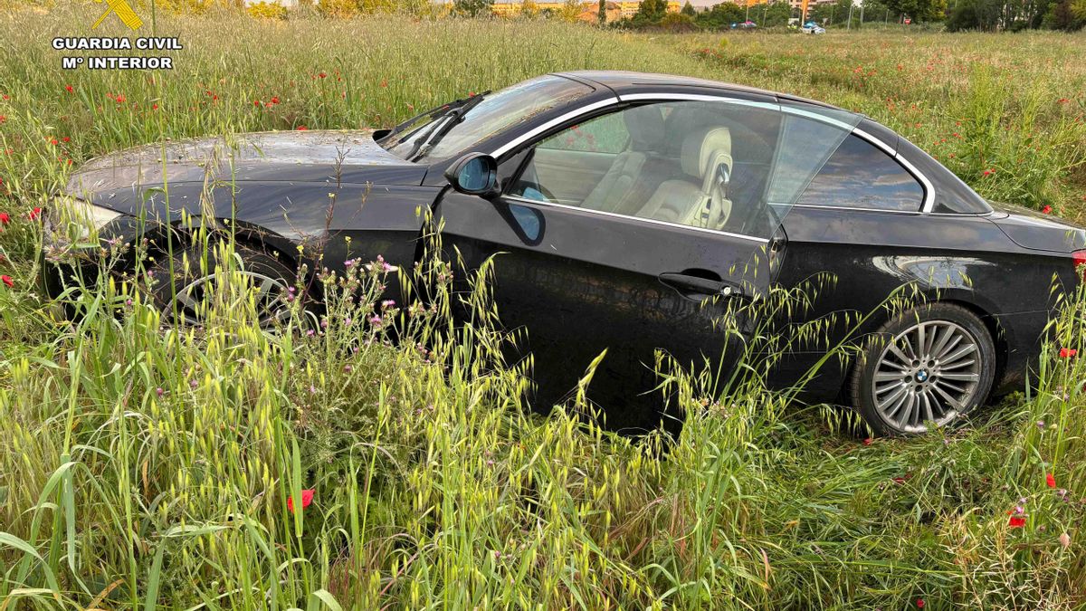 Un menor de 14 años se da a la fuga al volante de un BMW y termina encallado tras una persecución entre Alberite y Logroño