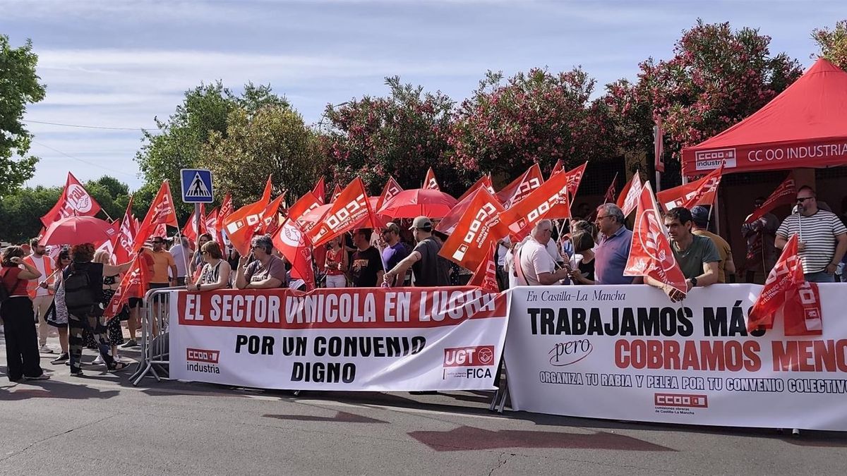 CCOO denuncia que el bloqueo de 27 convenios mantiene "congelado" el salario de más de 136.000 castellanomanchegos