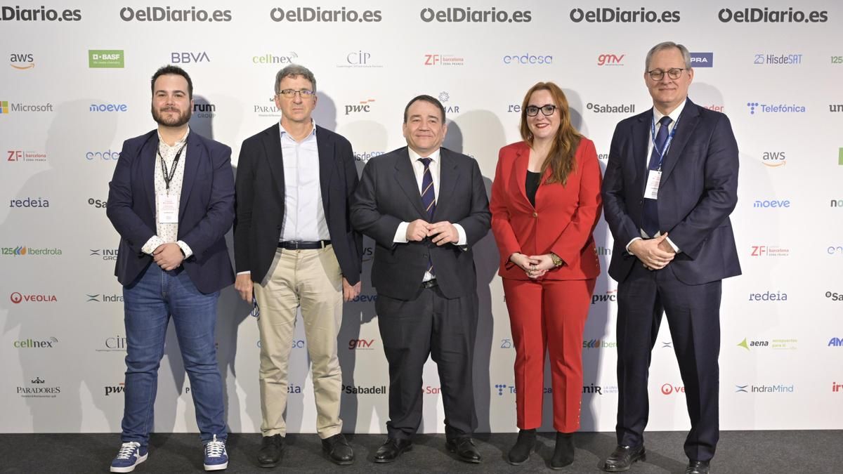 Álvaro Celorio, Jorge Sicilia, Manuel Illueca, Judith Arnal y Antonio González