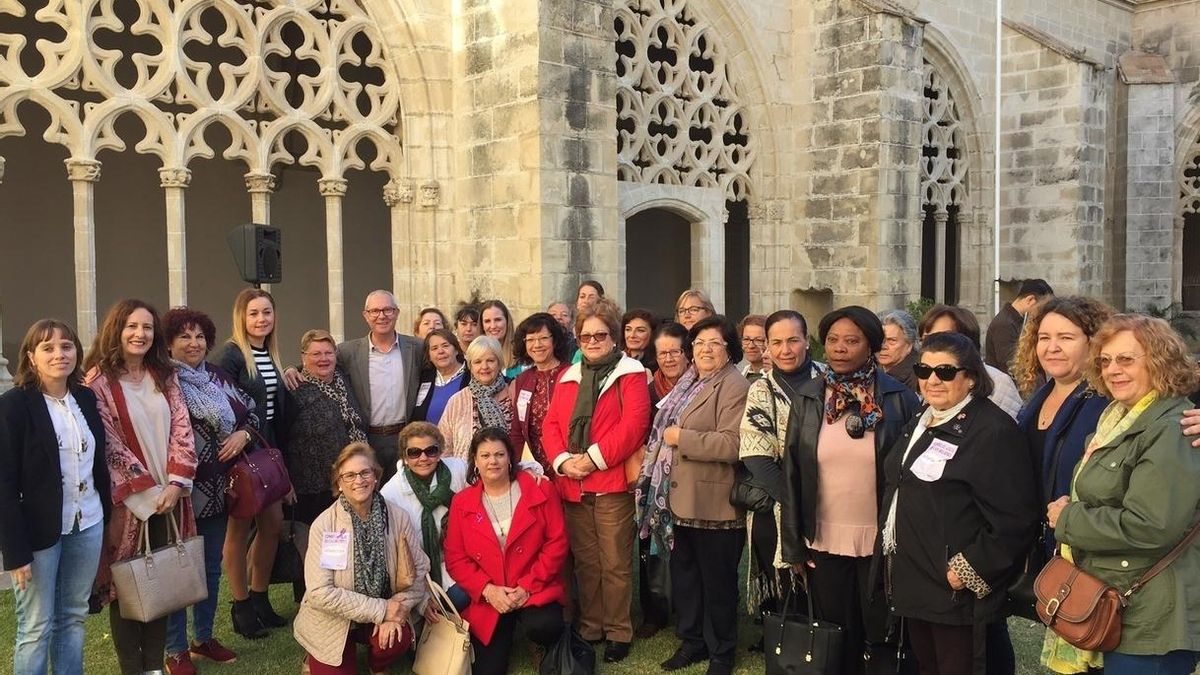 La Junta hará obligatorios por ley los planes de igualdad para los centros educativos públicos