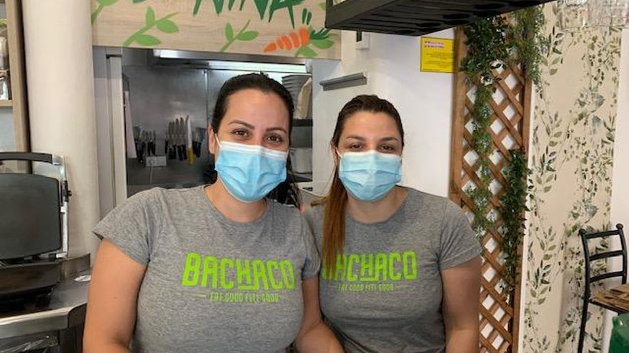 Viviana y Verónica Velasco, hermanas y propietarias BACHACO