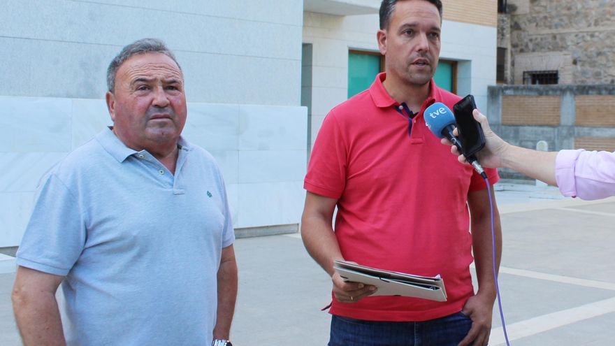 Los representantes de Unión de Uniones y la Plataforma en Defensa de la Agricultura y Ganadería Ecólogica