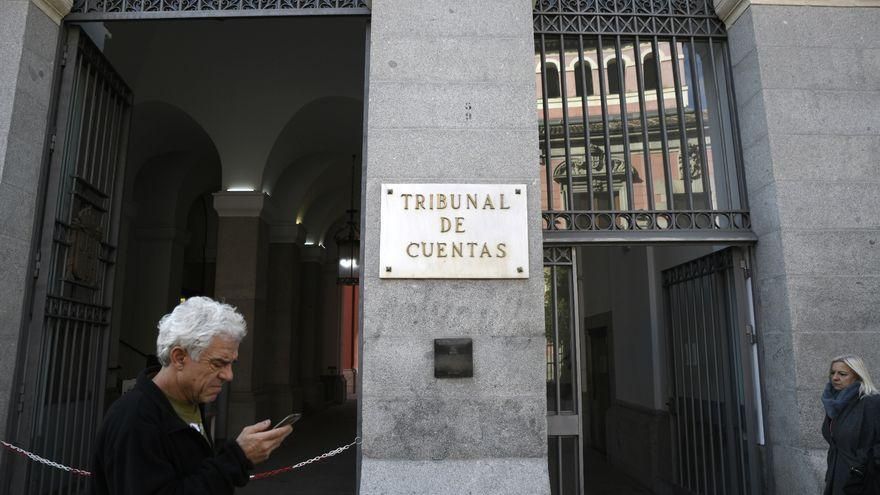 El Tribunal de Cuentas acusa a la directiva de la EMT de Valencia despedida tras el 'fraude del CEO' de "negligencia grave" y "dolosa" por saltarse los protocolos