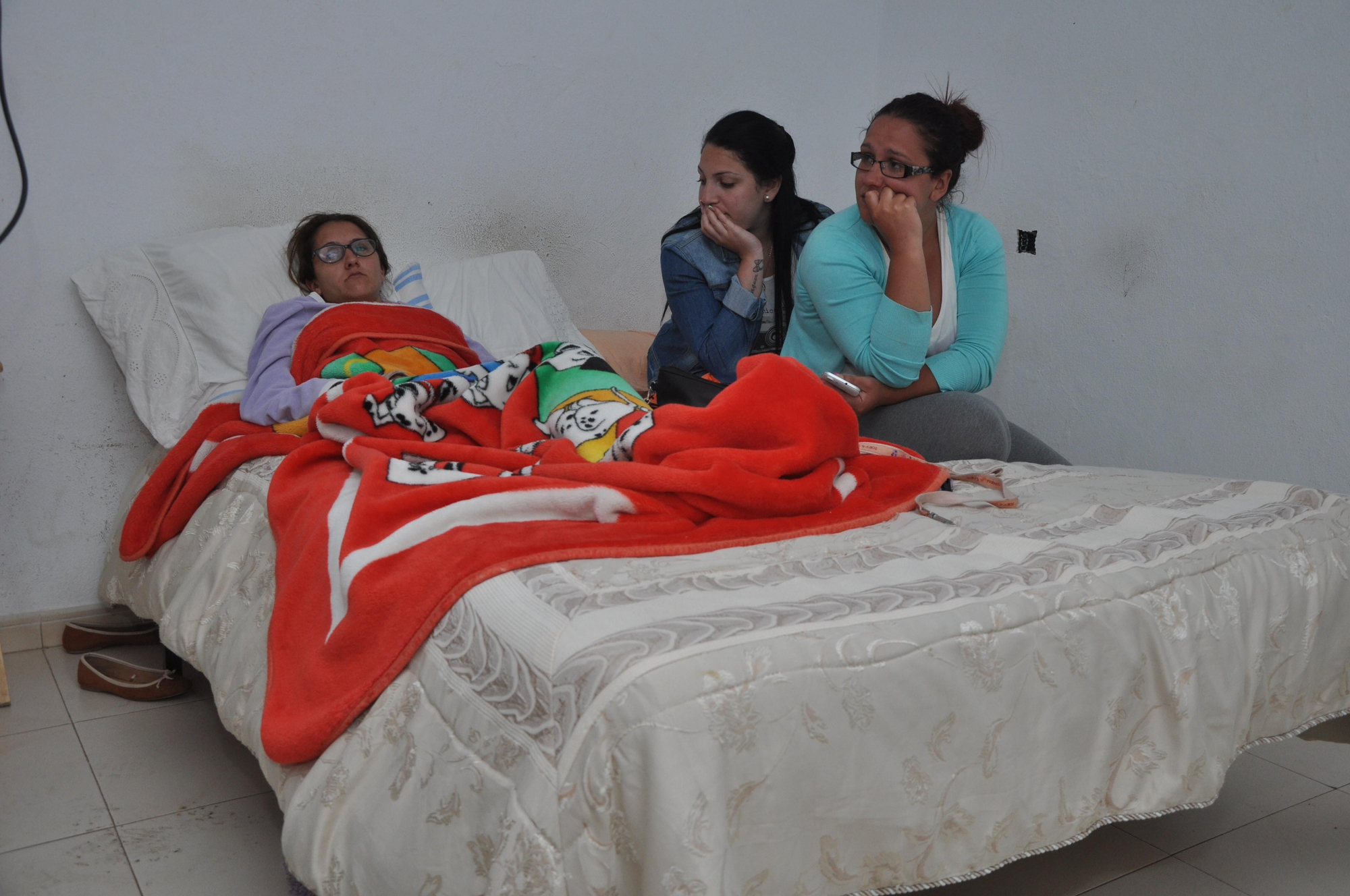 Desahucio de una familia en Lomo Magullo. (ÁNGEL SARMIENTO)